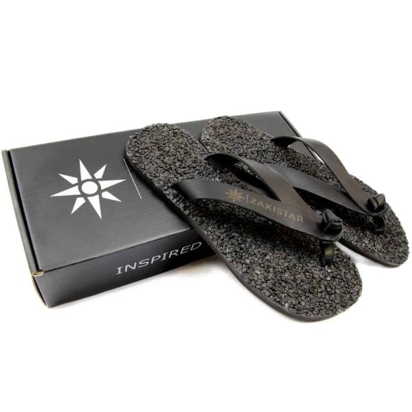 Black-Flip-Flops-zakistar